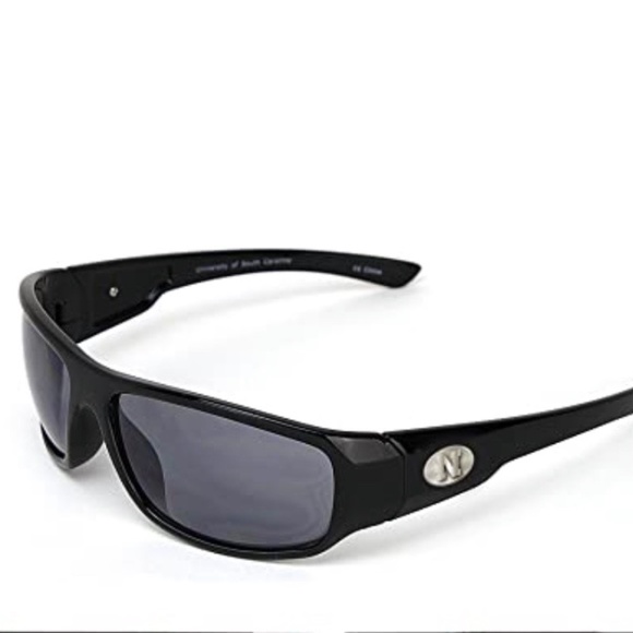 AES OPTICS Other - AES Optics NCAA Nebraska Cornhuskers logo Sunglasses (NWT)